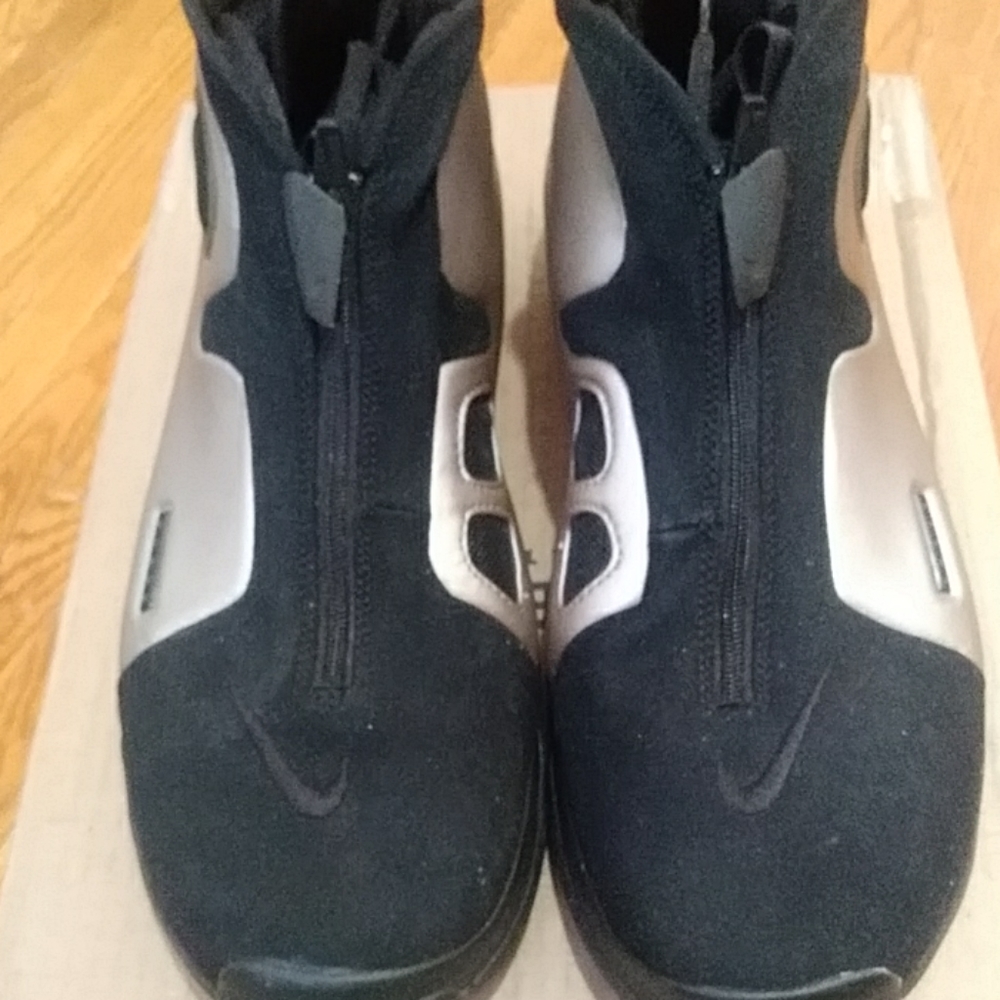 Nike flight posite
